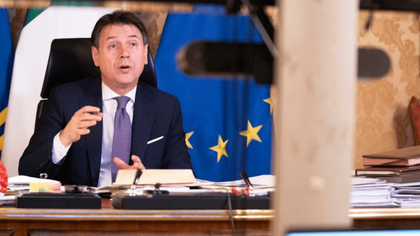 giuseppe conte scrivania governo