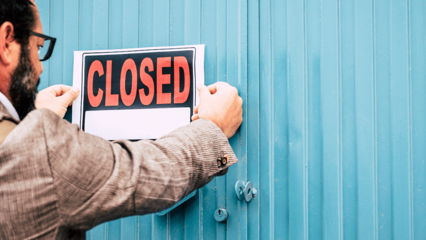 Confcommercio lancia l’allarme: sono scomparsi 77mila negozi in tutta Italia