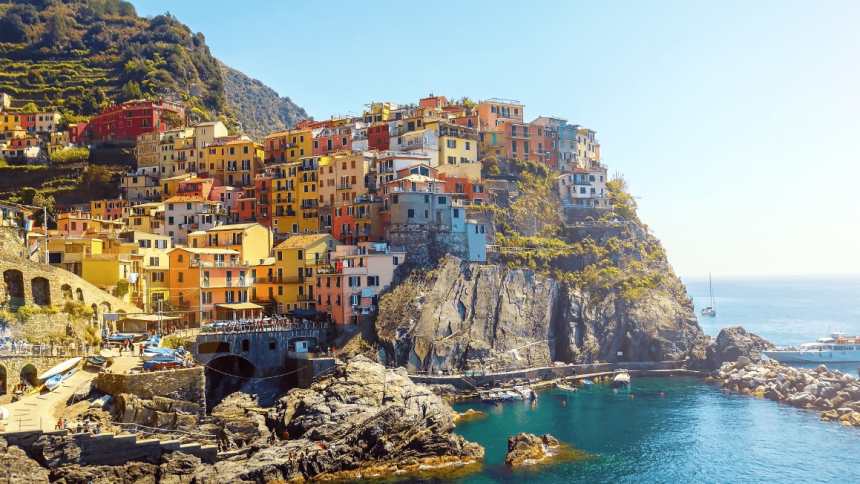 cinque Coprifuoco? No, grazie. È boom di case al mare