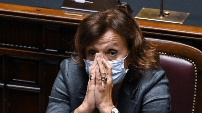 sandra zampa Fra Bologna e Ministero, l’iper attivismo di Sandra Zampa