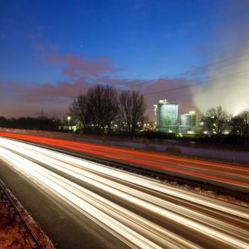 Lombardia, l’economia reagisce alla crisi. Ma teme l’incognita Superbonus 110%