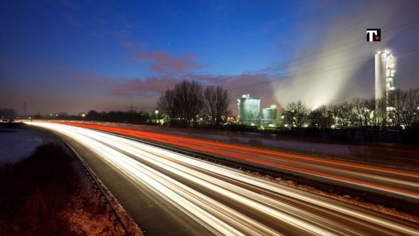 Lombardia, l’economia reagisce alla crisi. Ma teme l’incognita Superbonus 110%