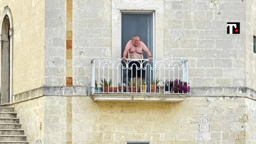 G20 a Matera, chi è l’uomo a torso nudo che ha guardato i potenti dall’alto in basso