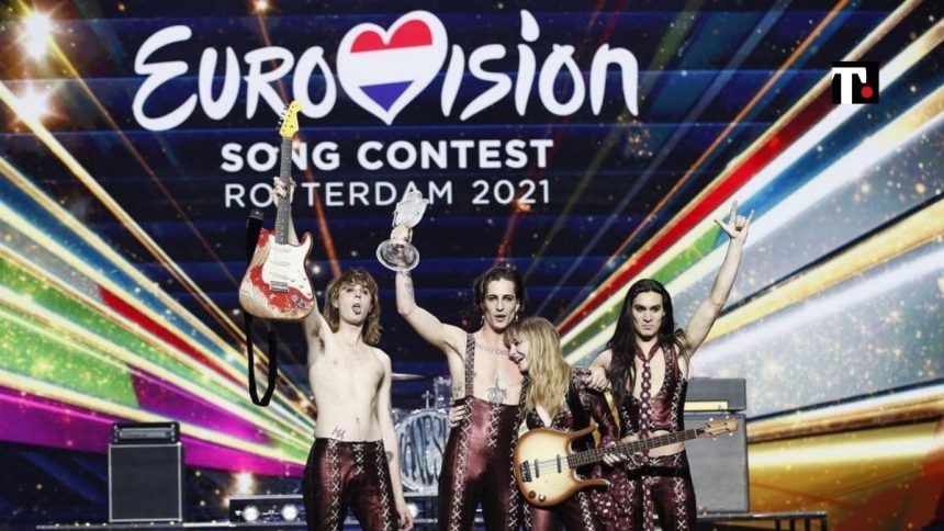 Eurovision 2022, non solo musica, “la sfida è geopolitica”. L’esperto: “L’Ucraina ha già vinto la sua battaglia, l’Italia favorita per un brano dai valori LGBT”