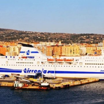Moby, Tirrenia e il mistero dei 30 milioni per Genova-Porto Torres. L’armatore Onorato si sceglie gli aiuti di Stato