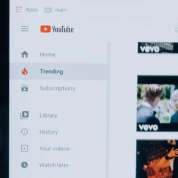 youtube blocca video no vax