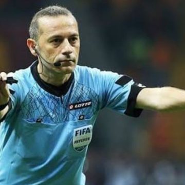 chi è l'arbitro cakir