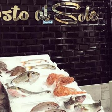 napoli rapina ristorante