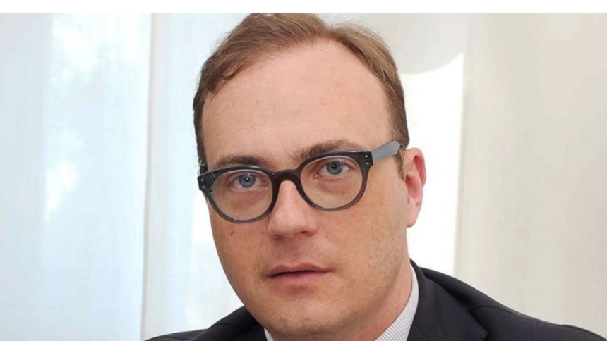 I paracadutisti della politica