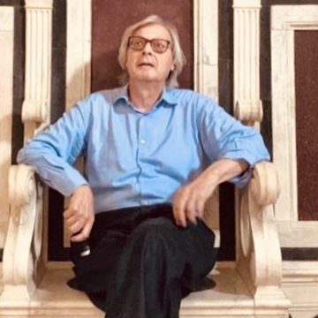 Sgarbi: “Sconfitta cdx? Io euforico, sono il nuovo Berlusconi. Rinascimento sarà determinante”