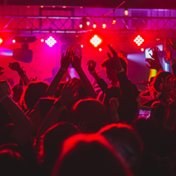 Brescia pestato discoteca