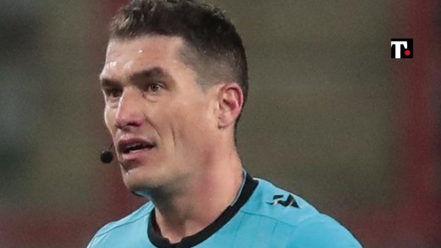 Chi è Istvan Kovacs, arbitro di Irlanda del Nord-Italia