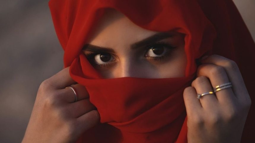 Ostia ragazza picchiata Ostia ragazza picchiata