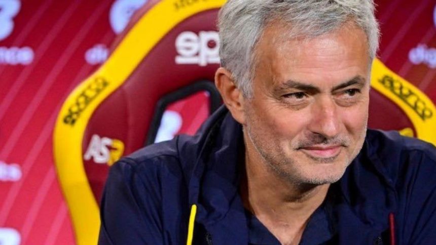 Mourinho Roma addio