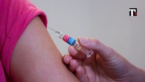 Biella braccio silicone vaccino