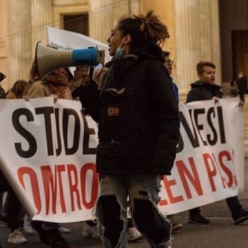 No green pass corteo No green pass corteo