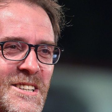 Chi è Valerio Mastandrea Chi è Valerio Mastandrea