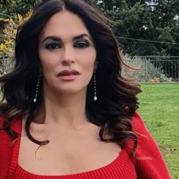 Chi è Mariagrazia Cucinotta Chi è Mariagrazia Cucinotta
