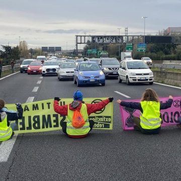 Raccordo anulare bloccato Raccordo anulare bloccato