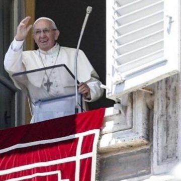 Papa Francesco Natale 2021