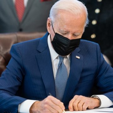 Olimpiadi di Pechino, il boicottaggio soft di Biden e il silenzio di Bruxelles