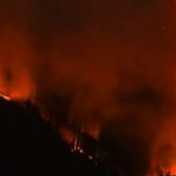 Incendio a Sesto Fiorentino