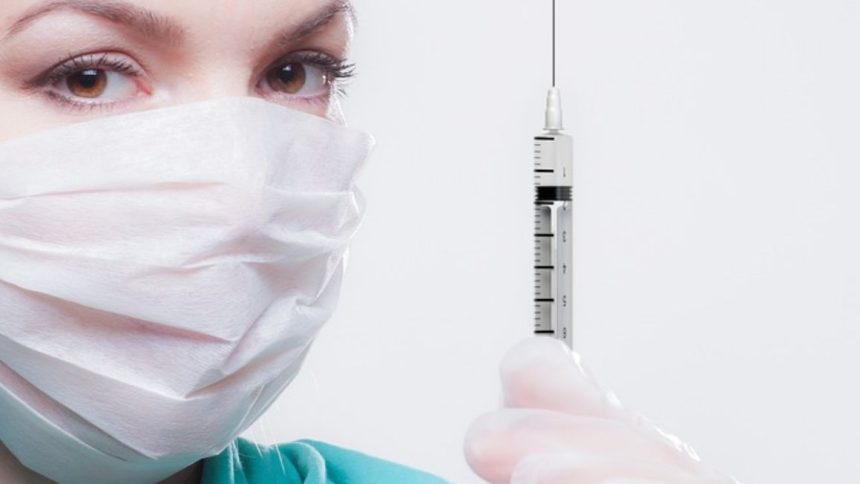 Obbligo vaccinale e lockdown no vax