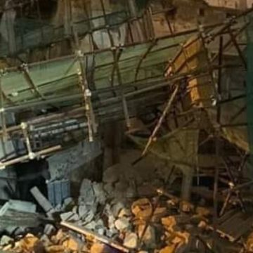 Afragola crolla palazzo