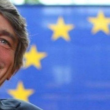 Firenze, strada per David Sassoli