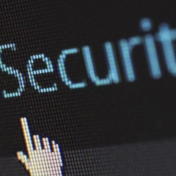 Porno attacco Senato