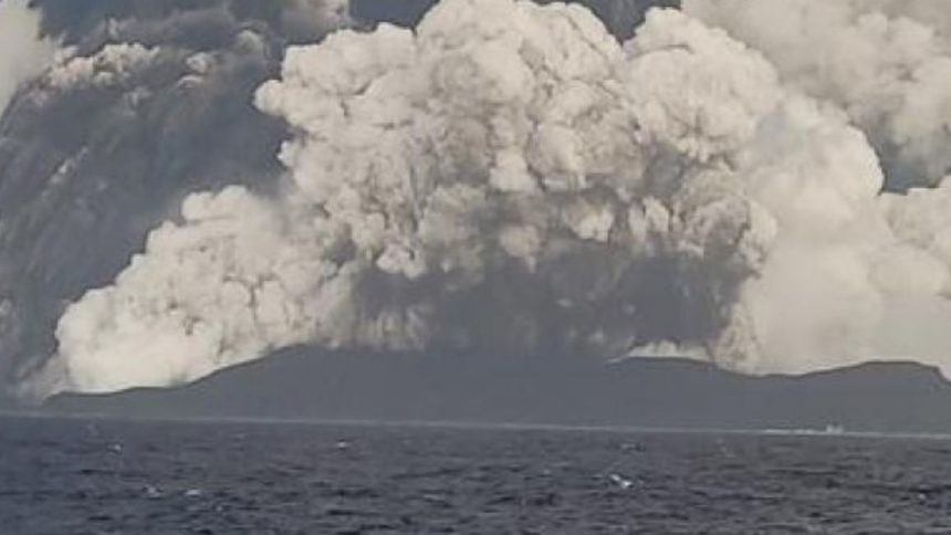 Vulcano sottomarino nel mar Tirreno