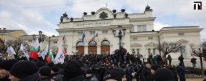 Bulgaria assalto al parlamento