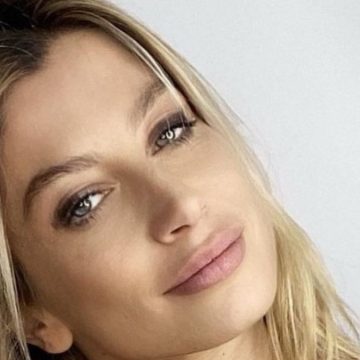 Chi è Maddalena Corvaglia, ex Velina bionda di Striscia la Notizia: carriera, flirt, tv