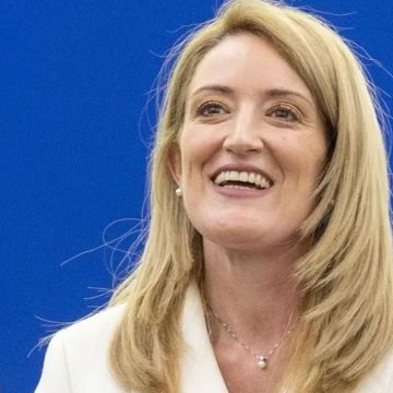 Chi è Roberta Metsola: marito, figli, carriera politica