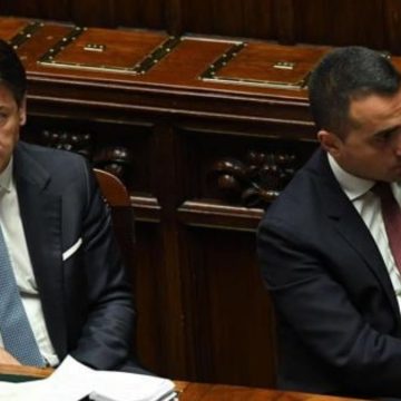 Cinque Stelle cadenti. Le mosse Conte-Di Maio nella guerra del Movimento