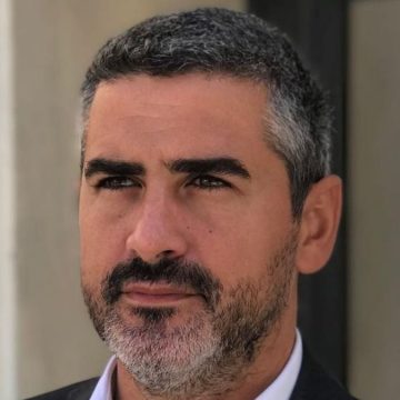 Chi è Riccardo Fraccaro, l’uomo-trattative dei grillini ed (ex?) braccio destro di Luigi di Maio