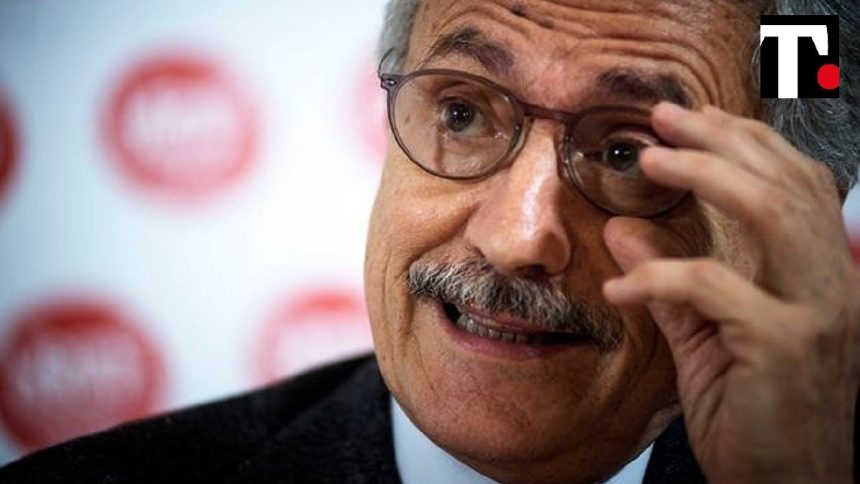Massimo D'Alema Baffetto is back. I migliori alleati di D’Alema? Berlusconi e Travaglio