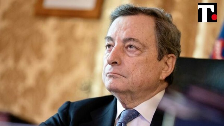 Draghi sale al Colle ma non arriva allo Spazio