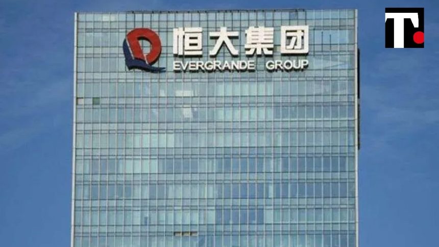 Evergrande, un terremoto da 300 miliardi di debiti che può scuotere anche l’Italia