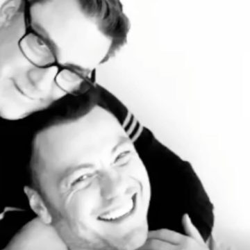 Chi è marito Tiziano Ferro Victor Allen