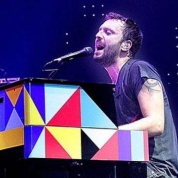 Chi è Cesare Cremonini: fidanzata, figli, canzoni