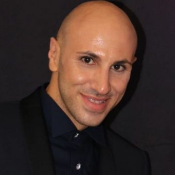 Chi è Vincenzo De Lucia, imitatore delle vips della tv