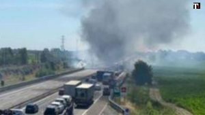 A1 chiusa, incidente a Lodi