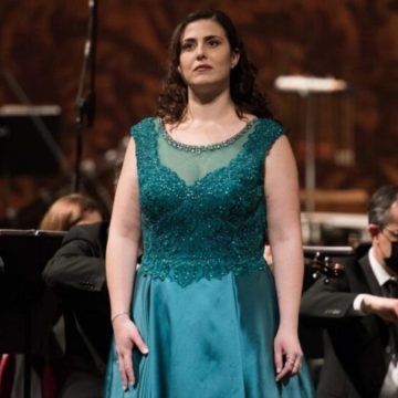 Chi è Roberta Mantegna