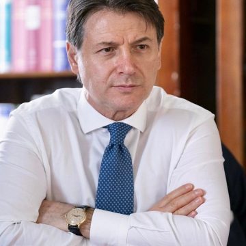 Giuseppe Conte reddito di cittadinanza