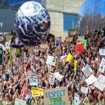 Fridays For Future: “La nuova Costituzione, dalla tutela del paesaggio all’ambiente”