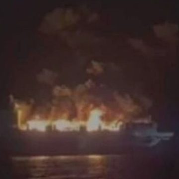 incendio traghetto grecia brindisi