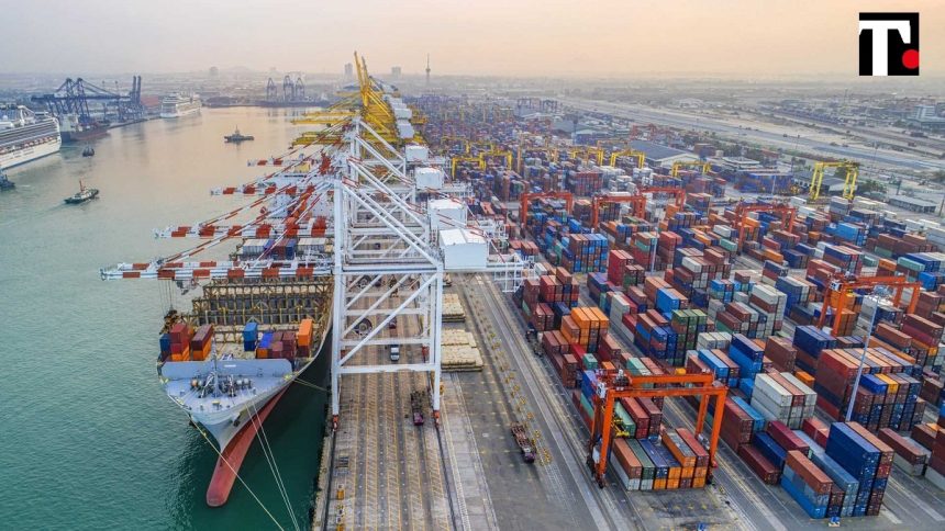 Infrastrutture e porti, così la Cina minaccia la sovranità di Italia ed Europa