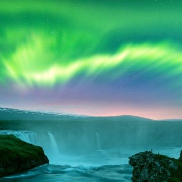 tempesta solare in arrivo (Envato)