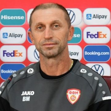 Allenatore Macedonia del Nord (twitter)